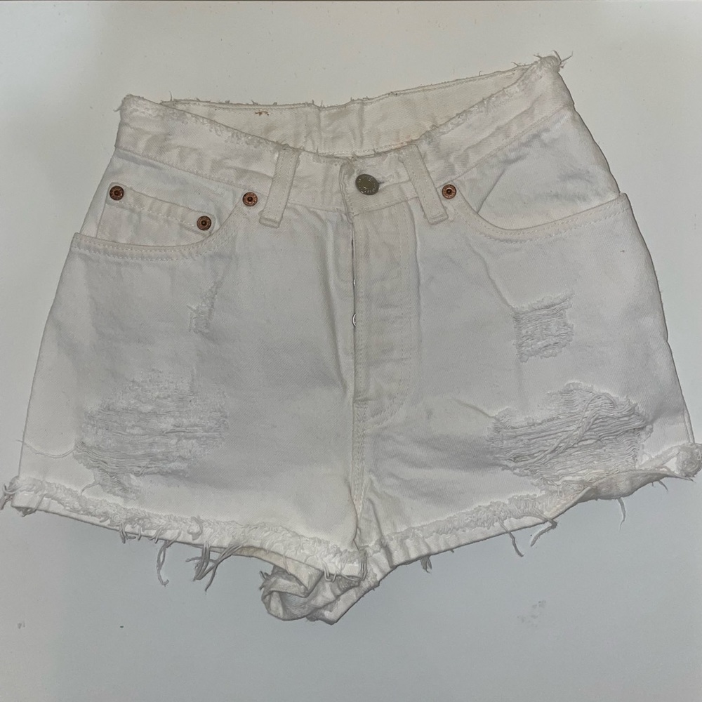 Free People White Cut Off Distressed Denim Shorts - S